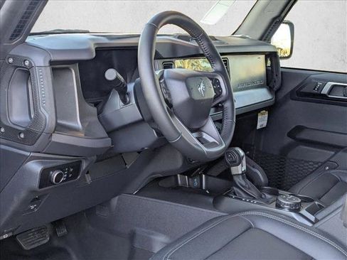 New 2025 Ford Bronco Big Bend w/ Black Diamond Package image 3