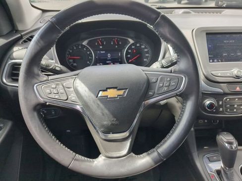 Used 2021 Chevrolet Equinox LT AWD/4WD image 17
