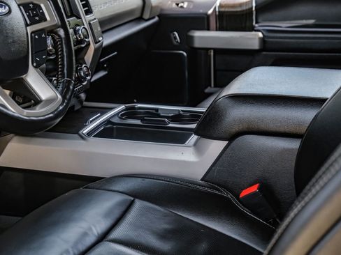 Used 2021 Ford F350 Lariat w/ Lariat Ultimate Package image 31