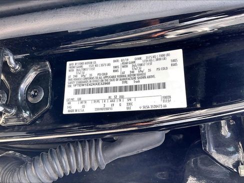 Used 2019 Ford F150 XL w/ Equipment Group 101A Mid AWD/4WD image 16