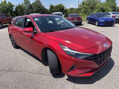 Certified 2021 Hyundai Elantra SEL