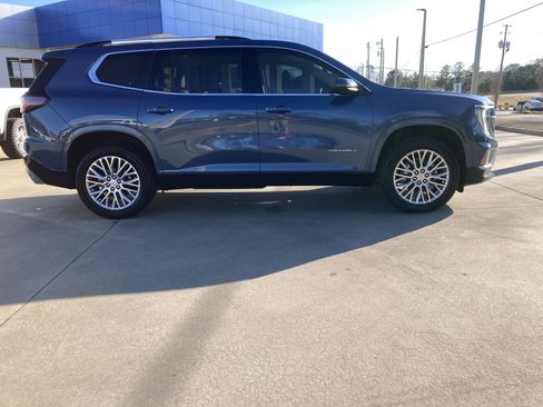 Certified 2024 GMC Acadia Denali image 5