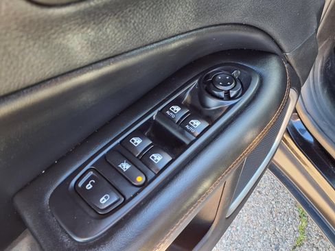 Used 2019 Jeep Compass Limited AWD/4WD image 15
