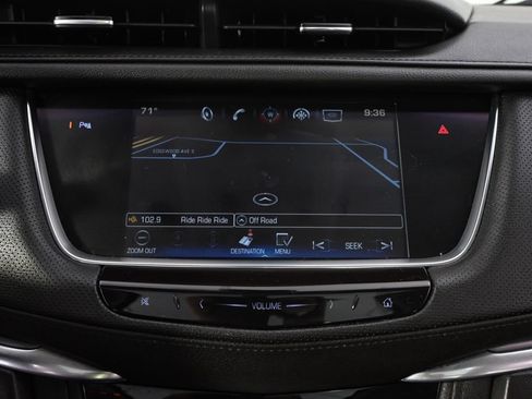 Used 2018 Cadillac XT5 Premium Luxury AWD/4WD image 29