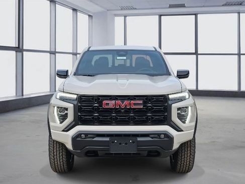 New 2026 GMC Canyon Elevation w/ Convenience Package image 2