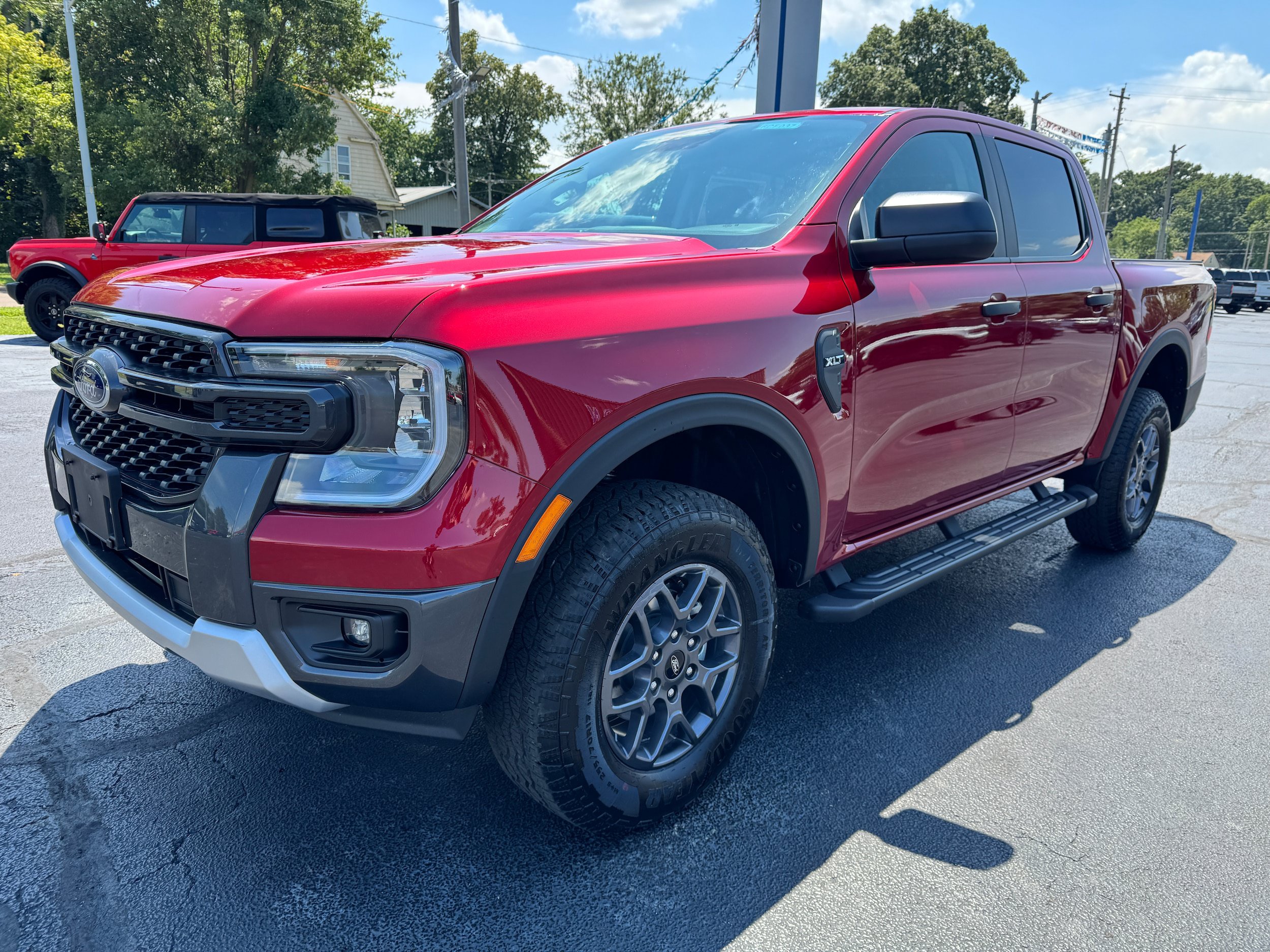 New 2026 Ford Ranger XLT w/ Convenience Package AWD/4WD image 3