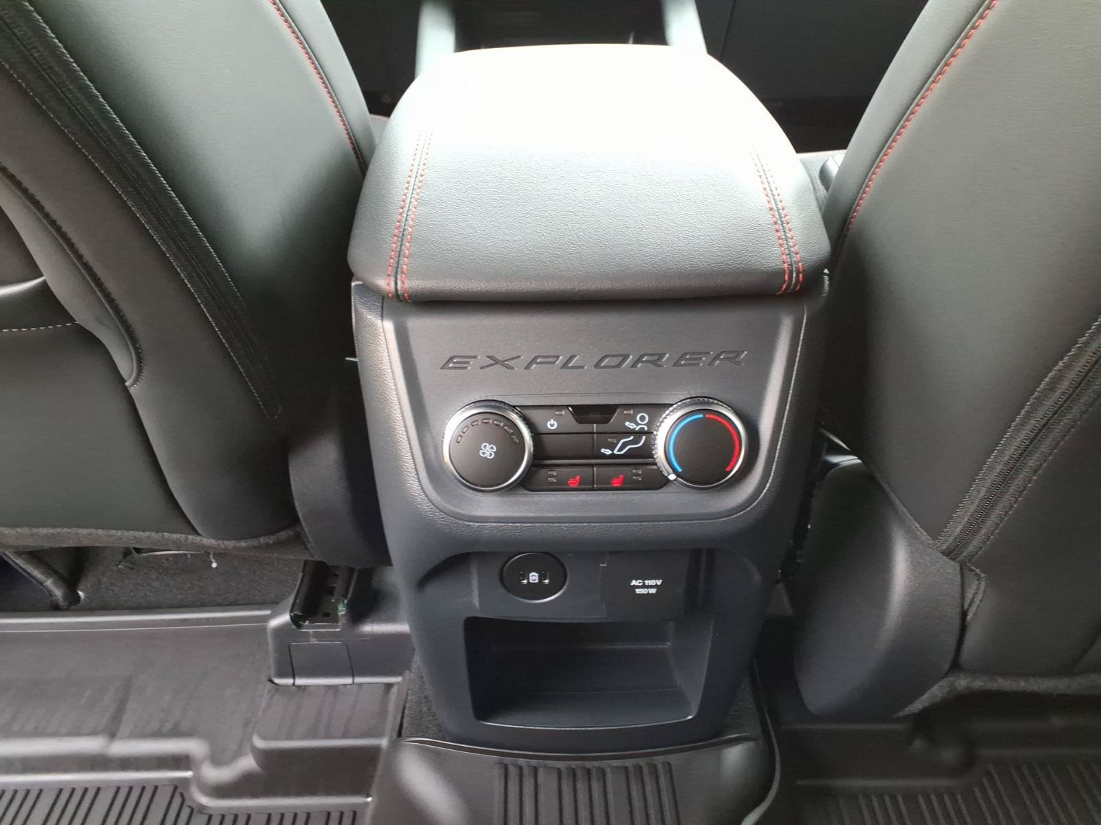 Used 2026 Ford Explorer ST w/ Sun And Sound Package AWD/4WD image 31