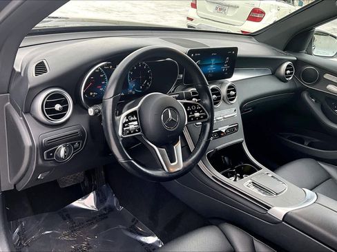 Used 2022 Mercedes-Benz GLC 300 GLC 300 w/ Premium Package Lite image 18