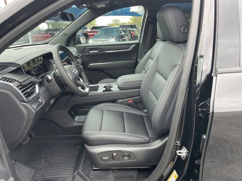 New 2026 GMC Acadia Elevation w/ Elevation Premium Package image 9