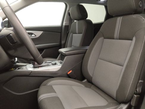 Used 2024 Chevrolet Blazer LT w/ Convenience Package image 17