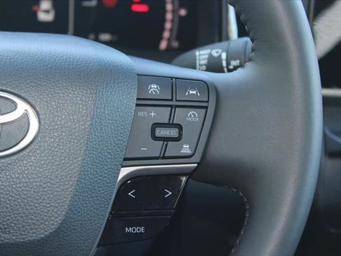 Certified 2025 Toyota Camry LE image 27