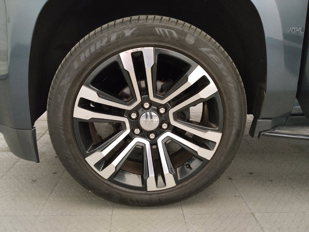 Used 2019 GMC Yukon SLT w/ Open Road Package AWD/4WD image 31