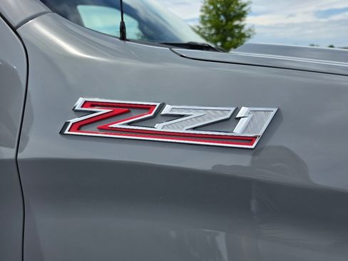 Used 2024 Chevrolet Silverado 1500 LT AWD/4WD image 4