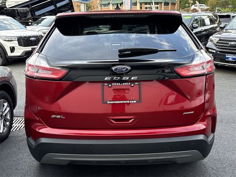 Used 2022 Ford Edge SEL w/ Convenience Package image 5