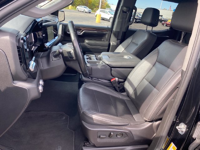 Certified 2024 GMC Sierra 1500 SLT RWD image 16