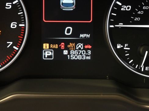 Used 2025 Subaru Outback Onyx Edition AWD/4WD image 25