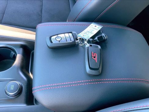 Certified 2025 Ford Explorer ST image 15