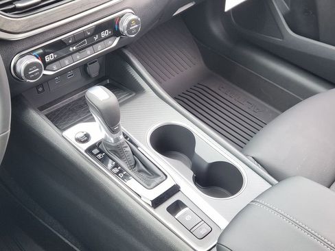 New 2026 Nissan Altima 2.5 SV FWD image 15