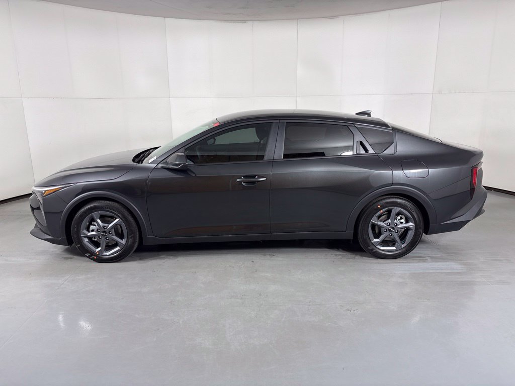 New 2026 Kia K4 FWD image 5
