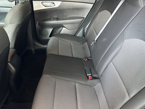 Used 2024 Kia Forte LXS FWD image 12