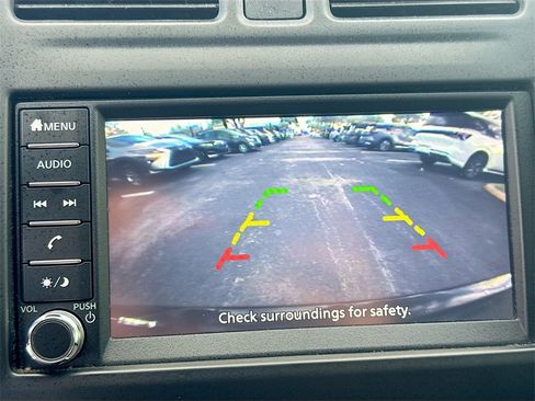 Used 2019 Nissan Versa SV image 14