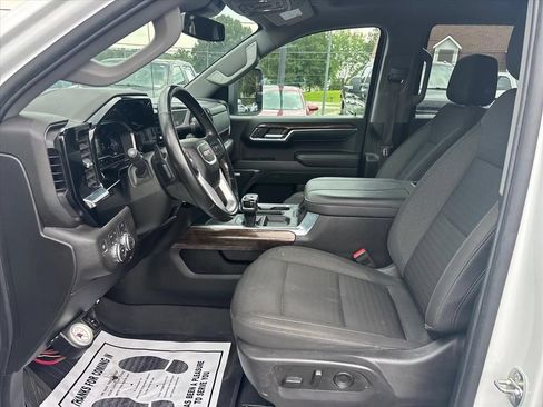 Used 2024 GMC Sierra 1500 Elevation w/ Preferred Package AWD/4WD image 24
