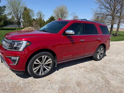 Used 2021 Ford Expedition Platinum AWD/4WD image 4
