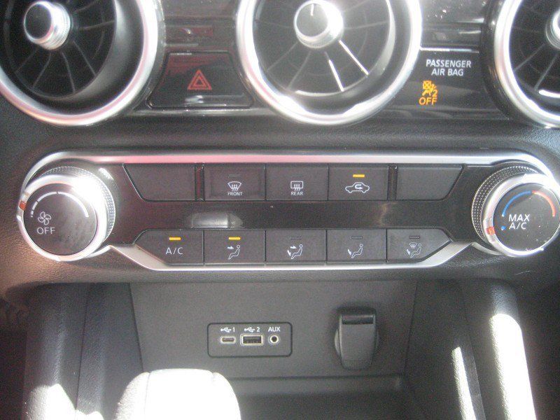 Used 2023 Nissan Sentra SV FWD image 18