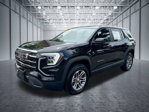 Used 2025 GMC Terrain Elevation AWD/4WD image 3