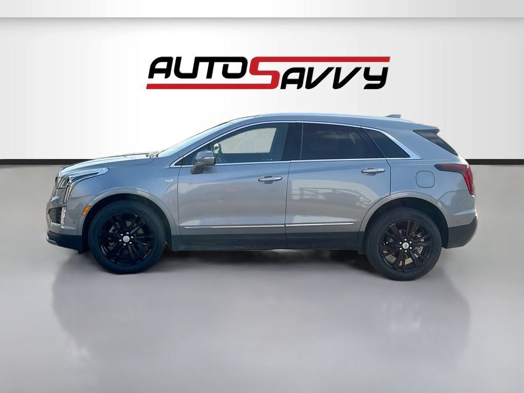Used 2025 Cadillac XT5 Premium Luxury w/ Technology Package AWD/4WD image 4