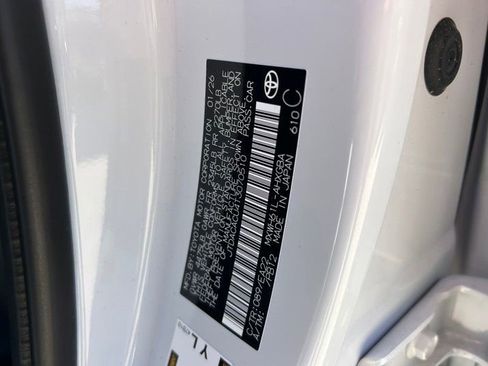 New 2026 Toyota Prius XSE image 10