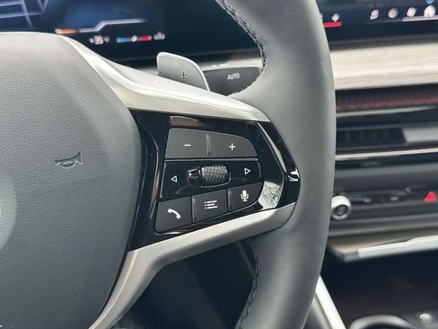 Certified 2025 BMW 330i xDrive Sedan w/ Premium Package image 31