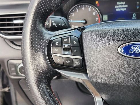 Certified 2022 Ford Explorer ST-Line w/ Class IV Trailer Tow Package image 30