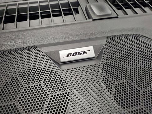 New 2026 GMC Canyon Denali image 19