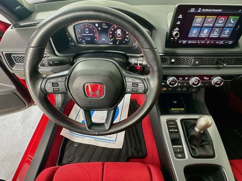 Used 2023 Honda Civic Type R image 14