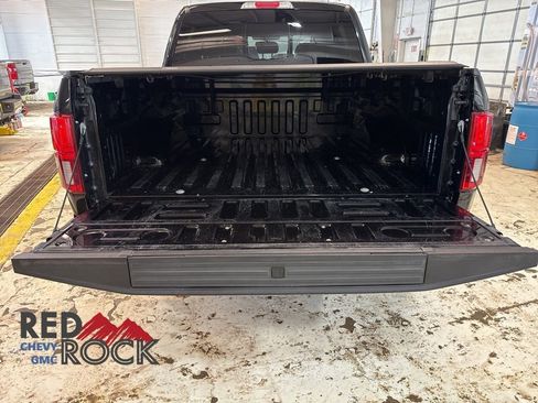 Used 2019 Ford F150 Platinum w/ Equipment Group 701A Luxury image 9