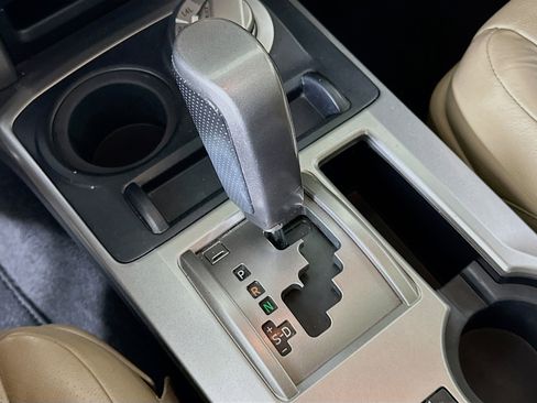 Used 2013 Toyota 4Runner Limited image 24