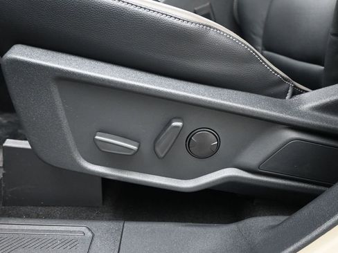 New 2026 Ford Bronco Outer Banks AWD/4WD image 10