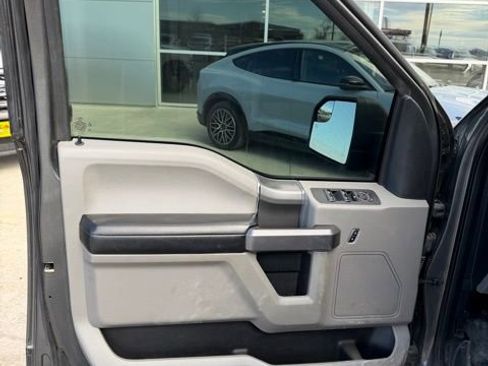 Used 2019 Ford F150 XLT w/ Equipment Group 302A Luxury image 11