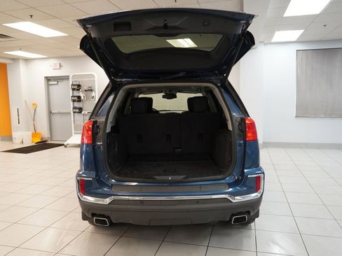 Used 2016 GMC Terrain SLT w/ Open Road Package image 10