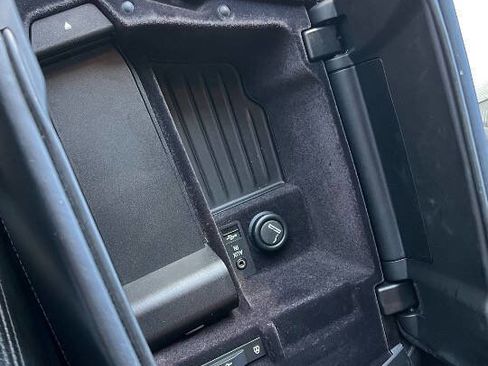 Used 2011 BMW 550i Sedan RWD image 27