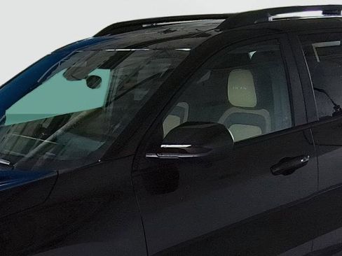 New 2026 Chevrolet Equinox ACTIV image 8