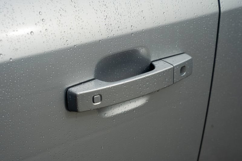 Used 2023 Land Rover Defender 130 SE AWD/4WD image 15