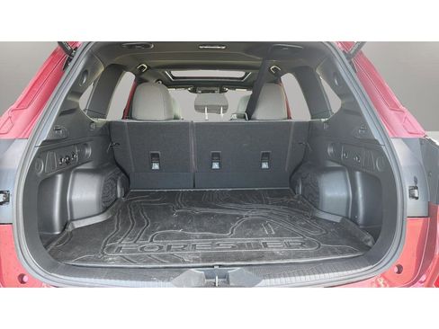 Used 2025 Subaru Forester Premium w/ Convenience Package #1 AWD/4WD image 12