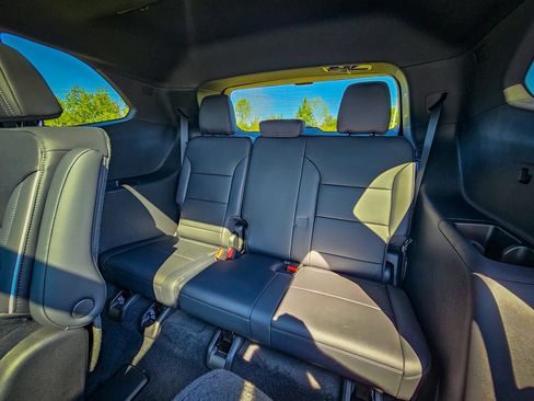 New 2027 Buick Enclave Preferred w/ Power Package AWD/4WD image 35