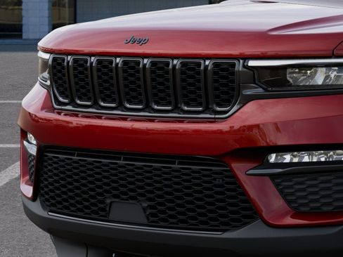 New 2025 Jeep Grand Cherokee Limited AWD/4WD image 11