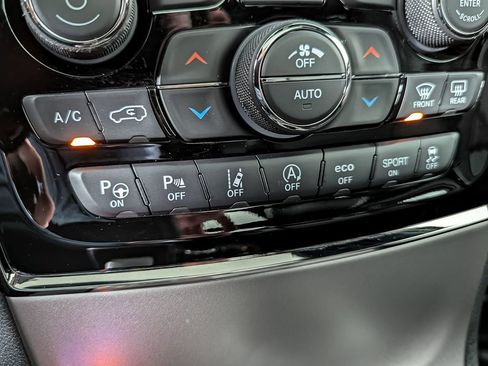 Used 2019 Jeep Grand Cherokee High Altitude image 23