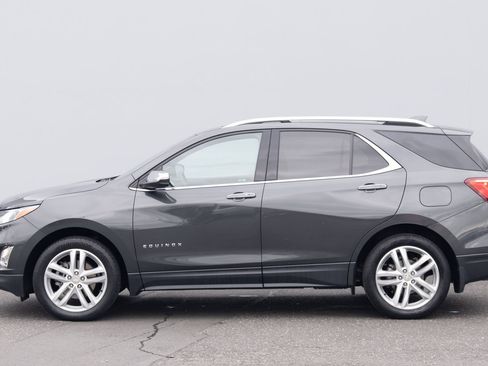 Used 2020 Chevrolet Equinox Premier AWD/4WD image 27