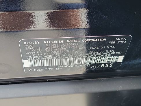 Used 2024 Mitsubishi Outlander SE AWD/4WD image 30
