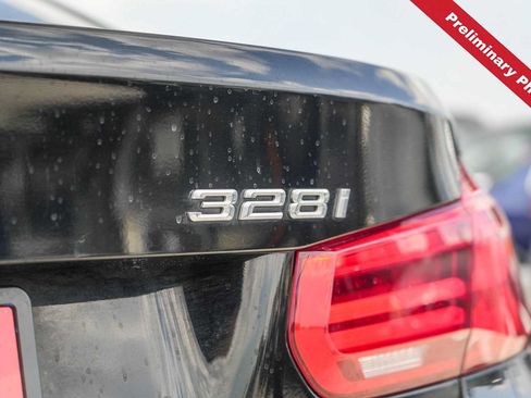 Used 2016 BMW 328i Sedan RWD image 10